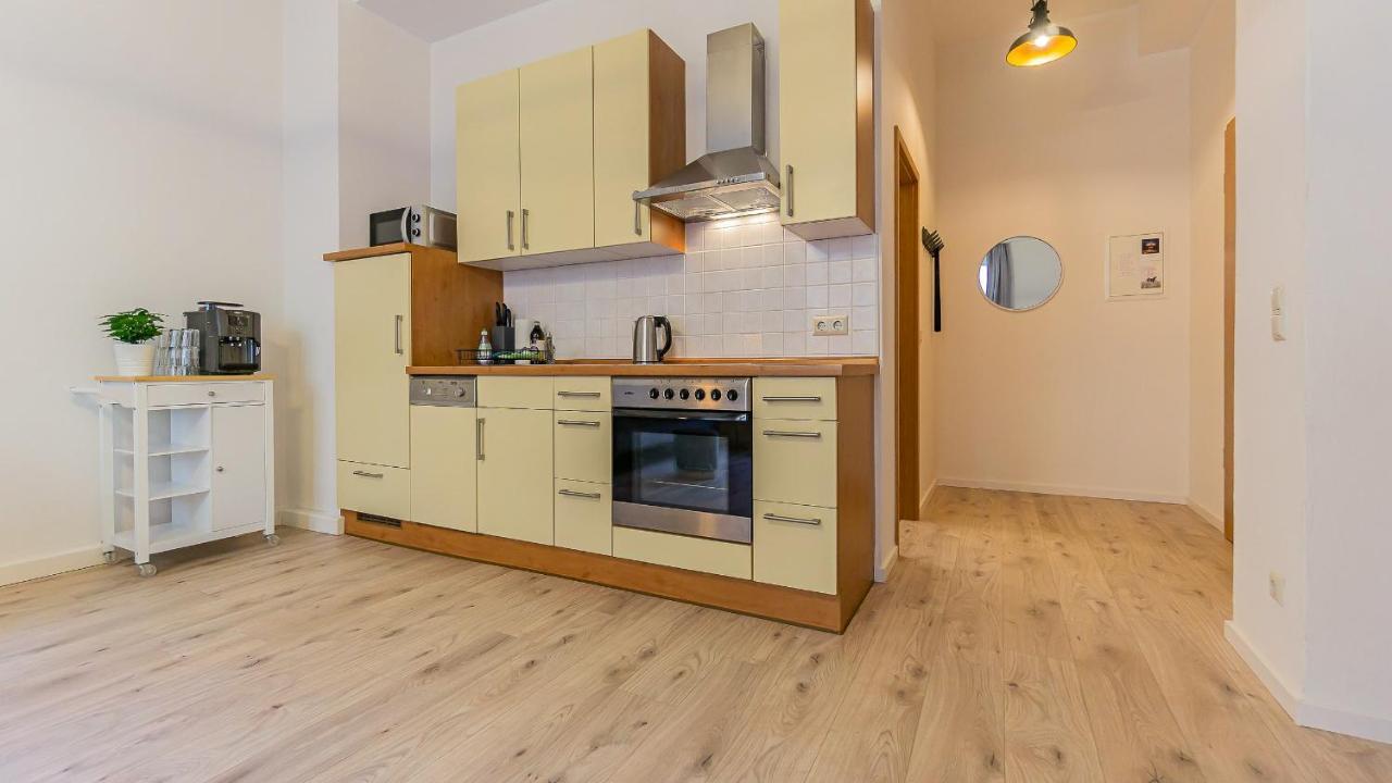 Cityapartment - 53 M², 2 Zimmer, Zentral, Netflix, Kueche, Waschmaschine Cottbus Dış mekan fotoğraf